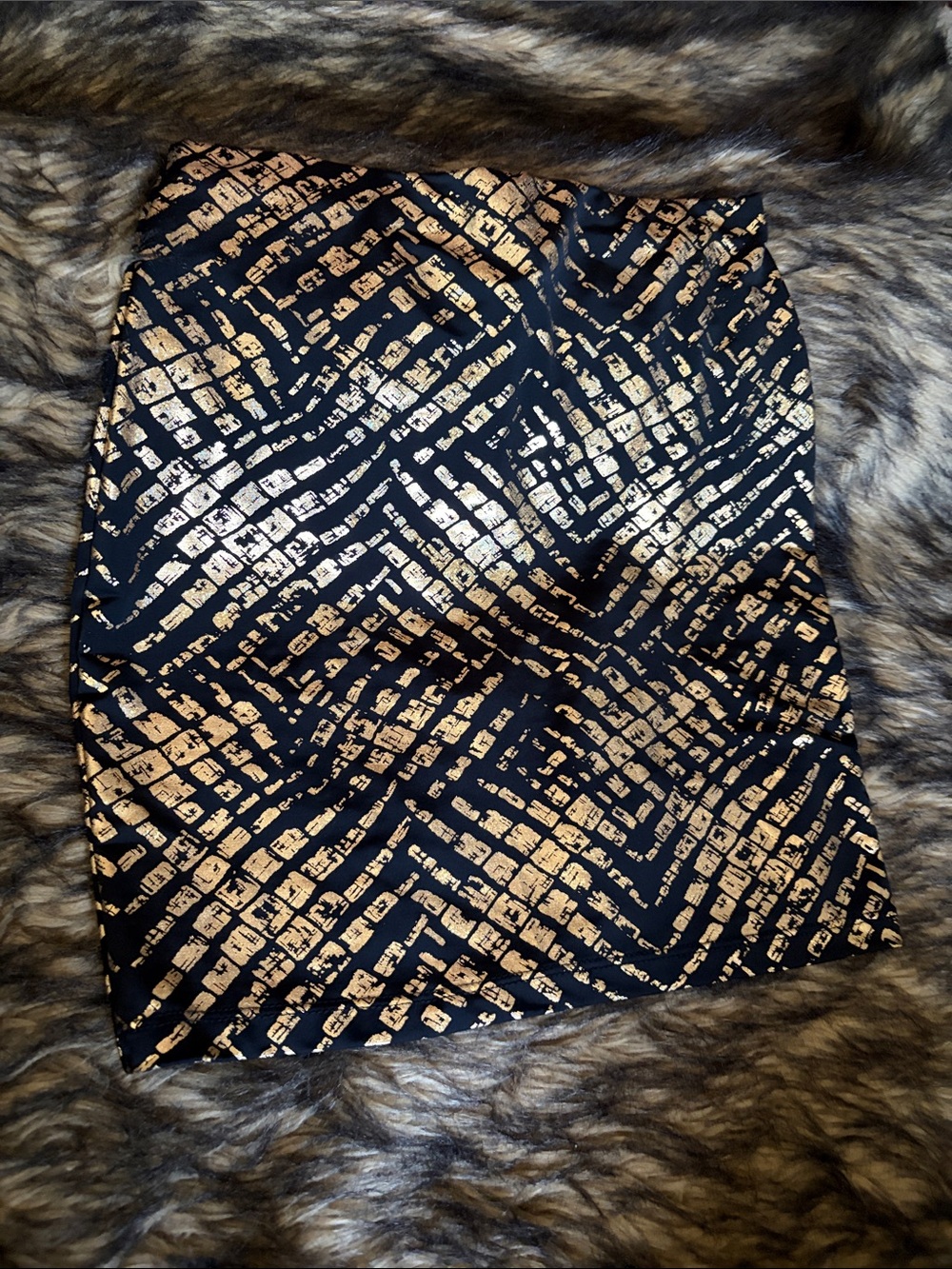 Forever 21 Black Pencil Skirt with Metallic Gold Print Size Small
